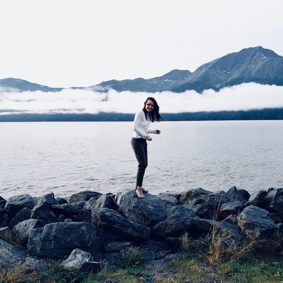 Meet the Posher - Picture 2 of 6